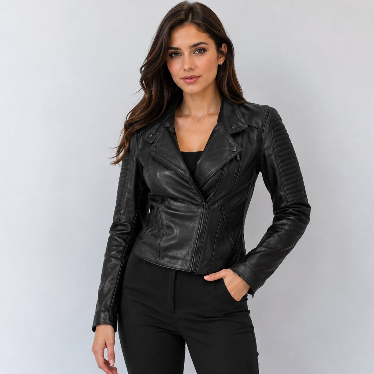 Chamarra de piel para mujer M2